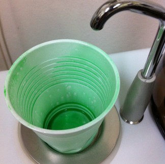 Fresh mint "Shrek "spray in cup